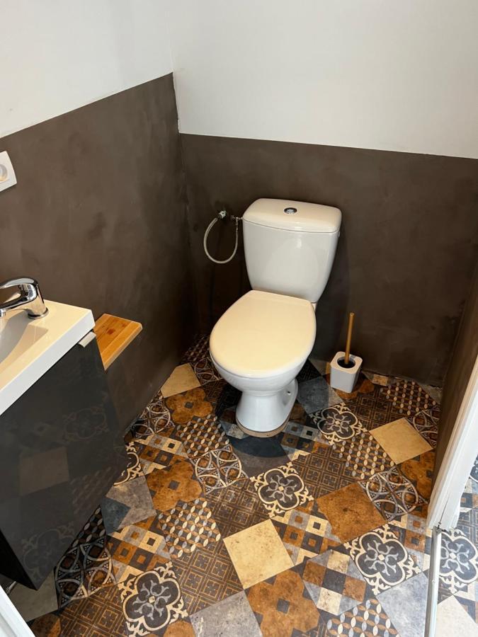Domaine De La Ville Cherel, Maison En Pierre Pontorson Dış mekan fotoğraf